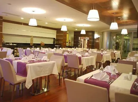 Alba Hotel 4*