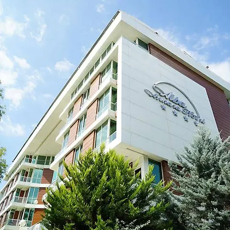 Hotel Alba 4*